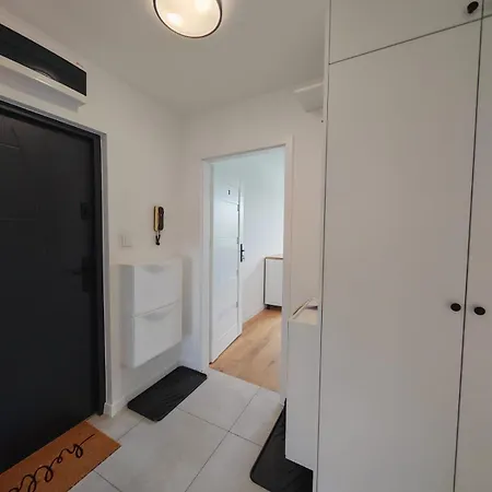 Apartmate-4 Close To The Sea * Гданьск