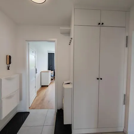 Apartmate-4 Close To The Sea *